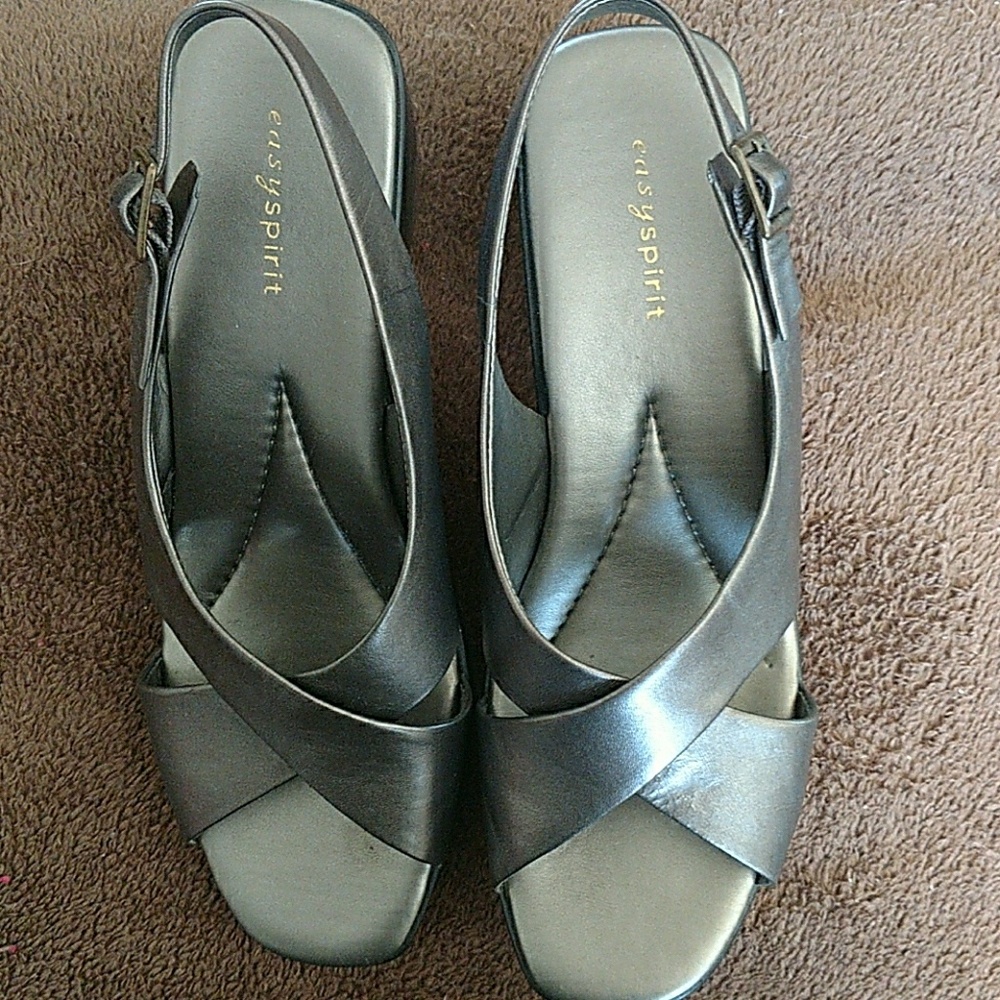 Easy Spirit 3" heel
